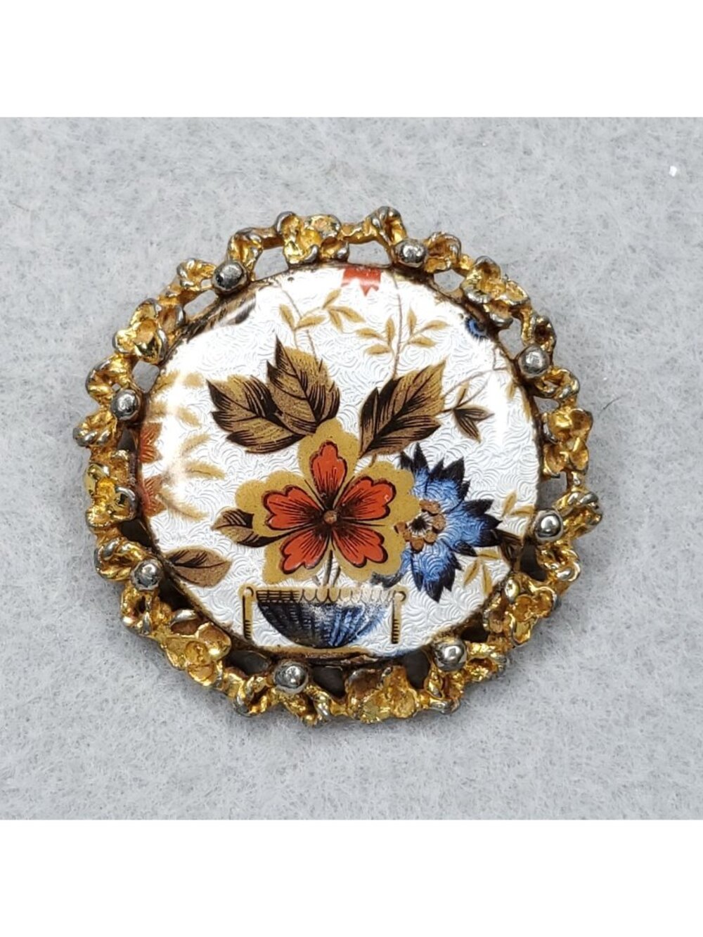 Vintage Guilloche Brooch Floral Gold Tone Flower LJM 1.5"